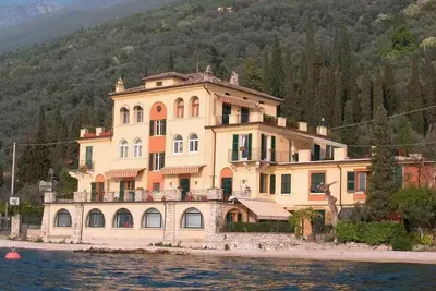 Image de Appartement de vacances Castelletto di Brenzone pour 1 - 6 personnes avec 2 chambres à coucher - App