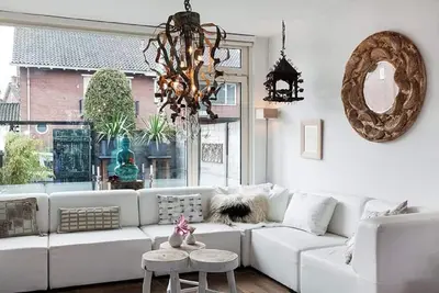 Image de Grande maison de famille élégante à 10 minutes du centre-ville d'Amsterdam et du Rai