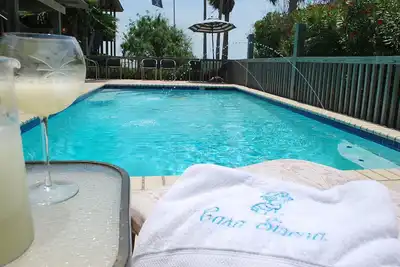 Image de Détendez-vous et reconnectez-vous. . . Vues sur l'eau sans fin et piscine privée