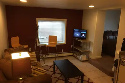 Image de Downtown Suite # 2, WiFi gratuit et blanchisserie!