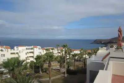 Tres Beau Duplex Avec Vue Mer Dans Residence Calme Avec Piscine