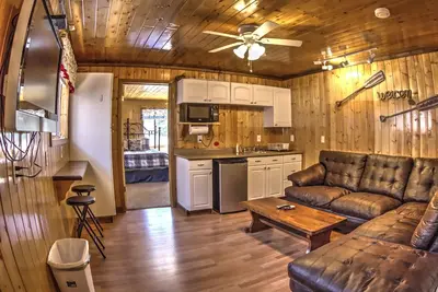 Image de Lakeside Guest House au coeur du lac Bear