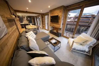 Image de Superbe appartement 4 chambres avec Jacuzzi 'Scandinave' extérieur - 8 personnes
