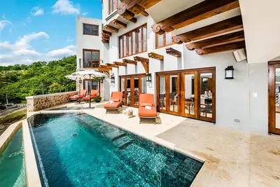 Image de Maison de 4 chambres avec vue sur l'océan à Las Catalinas Beach Town