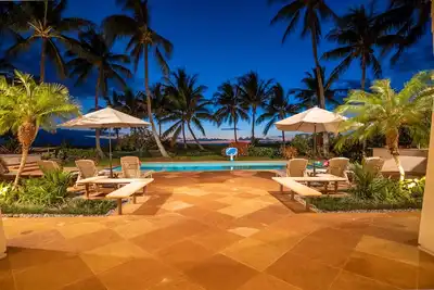 Image de Luxueux et élégant Maui Beachfront Home sur Kaanapali Beach