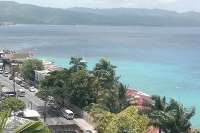 Image de Générateur d'ambiance en bord de mer sur le Hip Strip. À explorer, à apprécier et à expirer