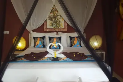 Image de 4 * Pool Suite 27m2 tout confort, 1-3 invités, Umalas 8min à la plage Canggu Seminyak