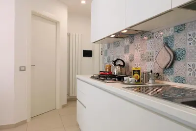 Caponapoli 8 - Appartement de trois pièces
