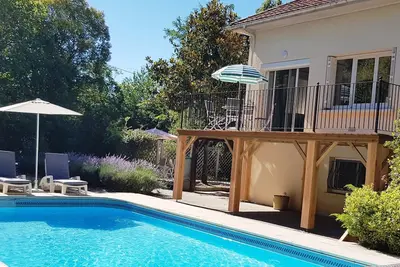Image de Belle villa de 3 chambres avec piscine privée, choix de 3ème chambre.