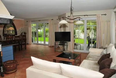 Image de Appartement exclusif avec trois chambres séparées