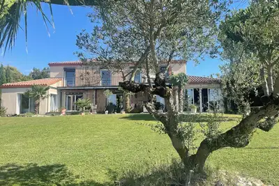 Image de Villa Lerici grande maison dans le Lauragais