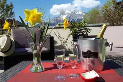 Image de Au coeur de St Gervais, terrasse et vue panoramique montagne! Proche de tout!