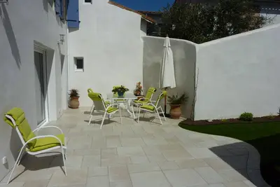 Image de La Gourbeuille belle maison rétaise