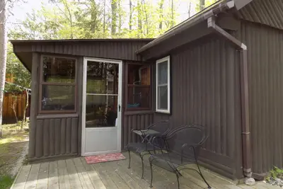 Image de Waterfront Bellaire Style Cabins Ă 20 minutes du centre-ville de Traverse City - Cabine # 2