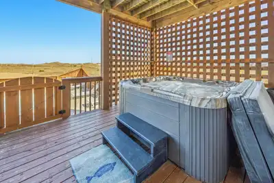 Image de Oceanant Rodanthe Charm- Pool, bain Ă remous, salle de jeux, draps et serviettes, Dog-Friendly