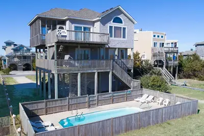Image de Vues fascinantes! Ocean, Waves w / Pool, bain à remous, salle de jeux, Dog-Friendly