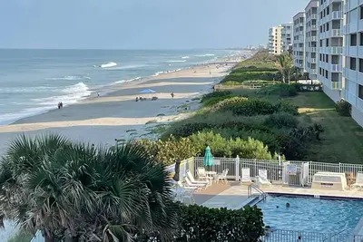 Image de Face à la mer, levers de soleil magnifiques, belle plage - Réservez dès maintenant pour les tarifs hors saison