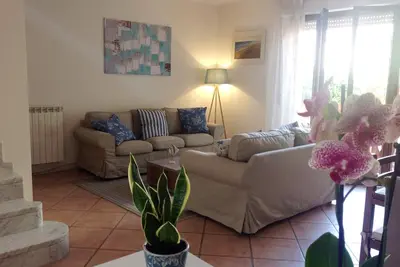 Image de Casa Mario dei Pini - la \"maison au bord de la mer\" Viareggina