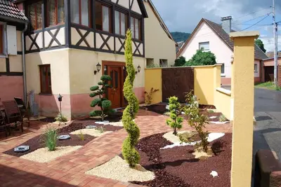 Image de Maison Typique Alsacienne en plein coeur du vignoble et au pied des montagnes
