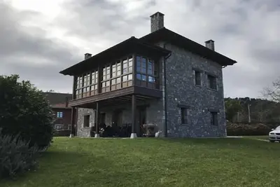 Image de Maison à Villahormes pour 10 personnes