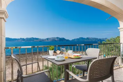 Image de Sunset Villa Nixe - Terrace with open view to the Bay of Pollença and Cap Formentor