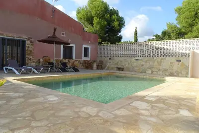 Image de Petite maison rurale confortable avec piscine d'eau salée à côté de la Sierra Espuña