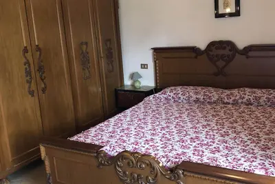 Image de Solanas, grande chambre double avec vue mer et plage