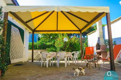 Image de Casescauri - Chalet à 100mt de la mer avec Wi Fi