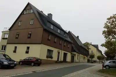 Grand appartement avec terrasse et belle vue