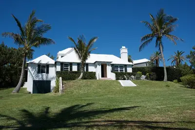 Charming Bermuda Cottage - 6 ppl - 5min walk from the beach