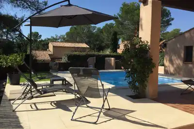 Image de Maison climatisée au cœur des golfs de Valescure - 10 min de la plage