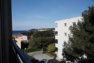 Image de T3 Lumineux Les LĂ´nes Dernier Etage Avec Balcon