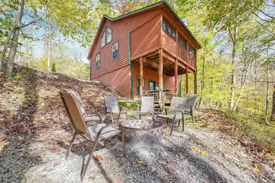 Image de Bluebird Cabin à Hummingbird Hill (région de Hocking Hills)