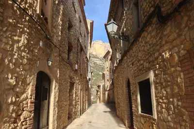 Image de Expérience du Moyen Age: Priorat Wine and Nature Lovers
