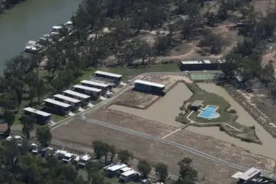 Image de Façade Absolument Murray River<br> unité 32 Deep Creek marina Moama