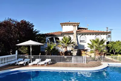 Image de Gîte rural (location complète) Piqueras pour 10 personnes