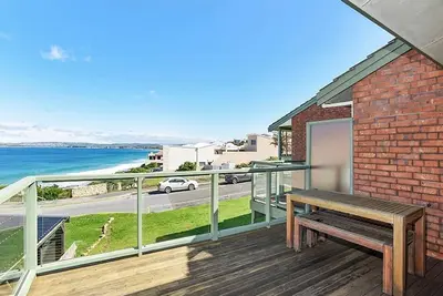 Image de Aqua Bella, 4/2 Huttons Str Port Elliot