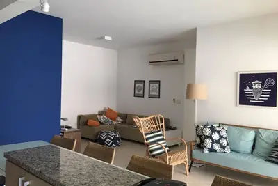 Image de Appartement moderne et confortable avec espace gastronomique