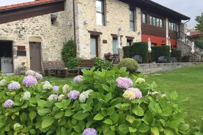 Image de Agapanto. Appartement rural L'hĂ´pital des Villahormes