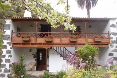 Cr Casa de La Virgen 1 to 6 people