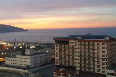 Image de F4 centre ville 150m front de mer Wifi. Au plaisir de vous recevoir