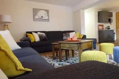 Image de Grand appartement Recent 8\/10 centre village