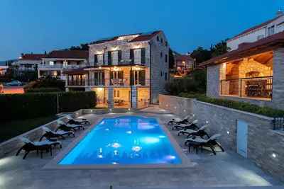Image de Appartements Sutalo Comfort Apartment with Terrace