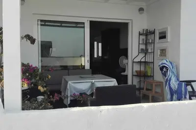 Image de Tout neuf! Beau 2 chambres. est complètement remis à neuf. Air chaud et froid gratuit Wifi Con