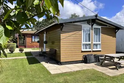 Image de Alberta Lodge, Cedar Springs, Heacham. Seulement 5 minutes à pied de la plage. .