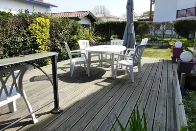 Image de Rdc de Maison avec jardin
