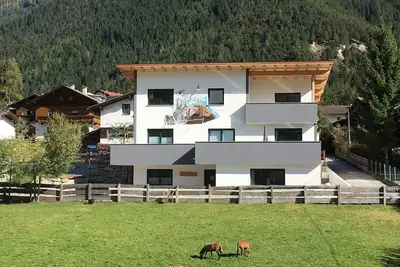 Haus Jedeler, appartement spacieux et sans obstacle au cœur de Stubaital