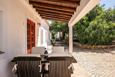 Image de Cottage Familial 2 Chambres Spacieux avec Piscine Commune