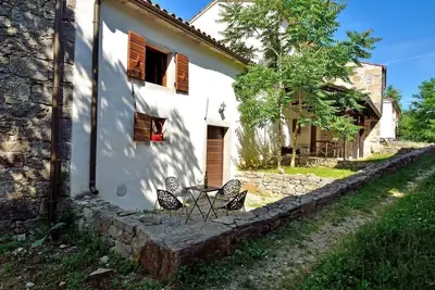 Image de Maison de vacances Buzet pour 1 - 5 personnes avec 2 chambres à coucher - Maison de vacances