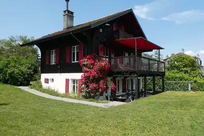 Image de Chalet sur le lac Ă St-Prex